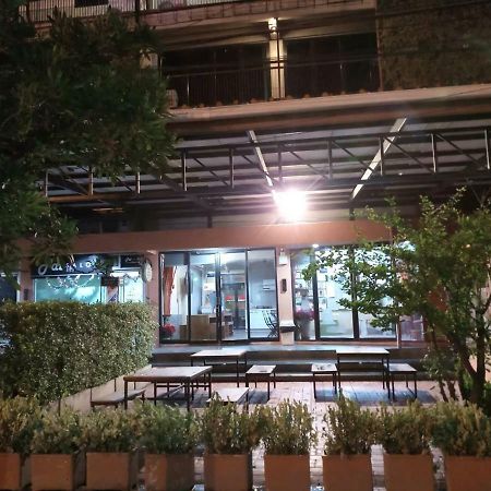 Thongtha Residence - Suvarnabhumi Airport Банкок Екстериор снимка