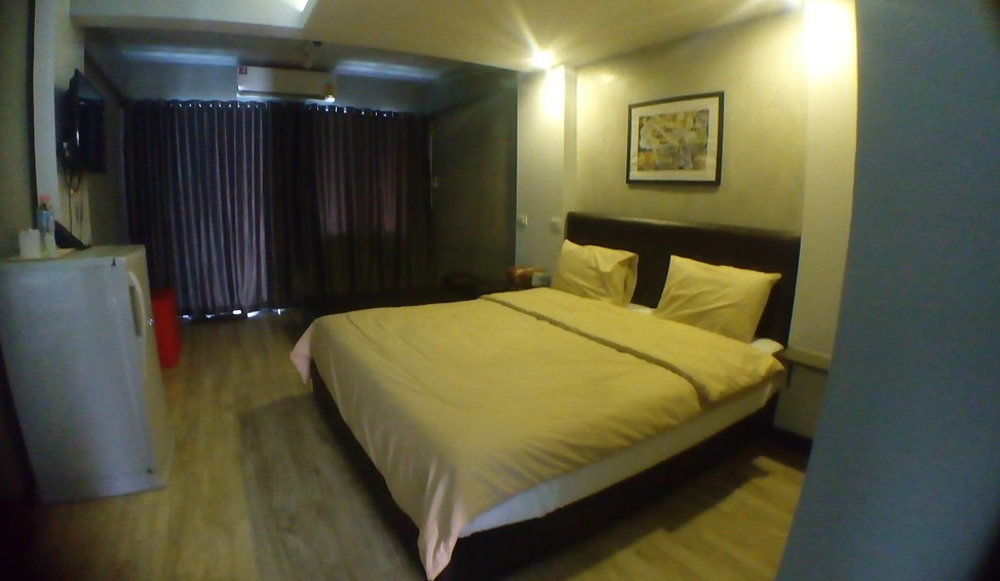 Thongtha Residence - Suvarnabhumi Airport Банкок Екстериор снимка